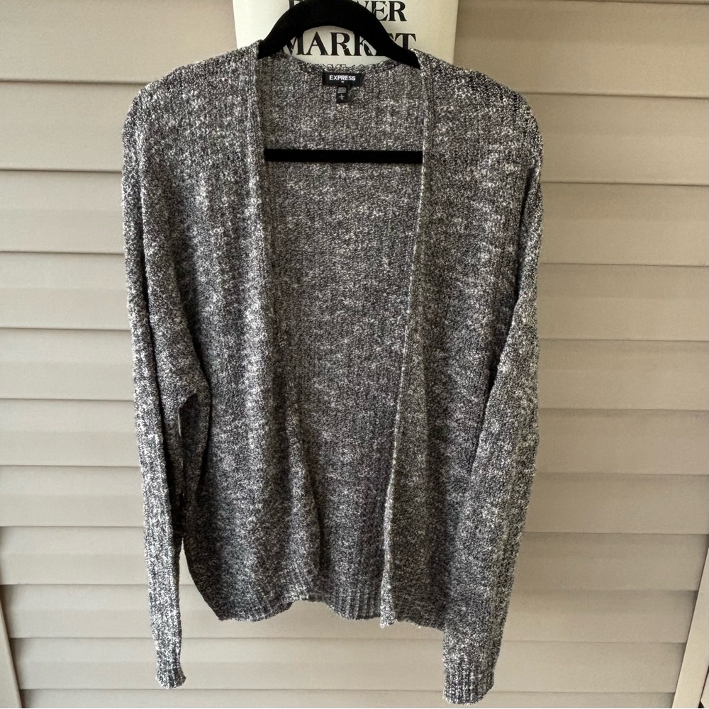 Black & White, Express Cardigan